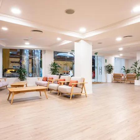 أبارتمينتوس نويليا بلايا شقة فندقية بويرتو ذي لا كروز