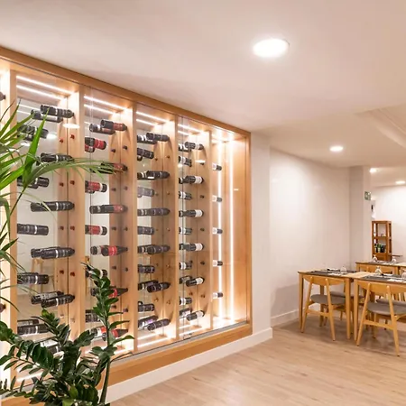 أبارتمينتوس نويليا بلايا