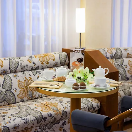 أبارتمينتوس نويليا بلايا 3*