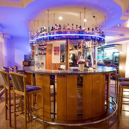 أبارتمينتوس نويليا بلايا شقة فندقية بويرتو ذي لا كروز