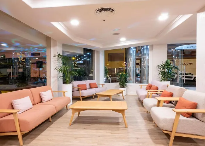 Appart hôtel Gf Noelia 3*